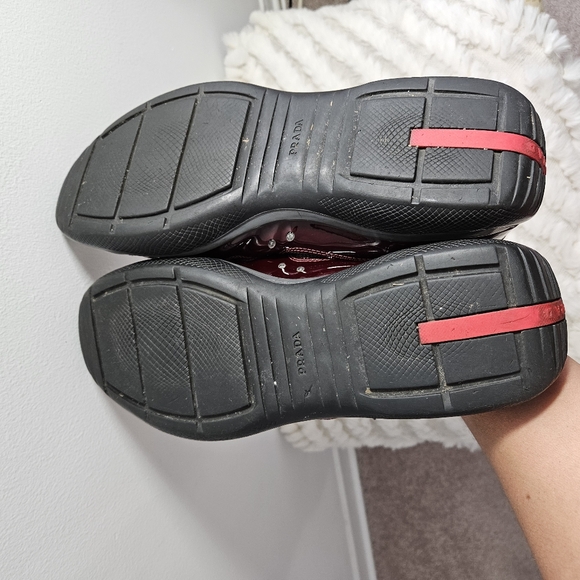 Prada Men's Colorblock Burgundy Shoes - Picture 11 of 15